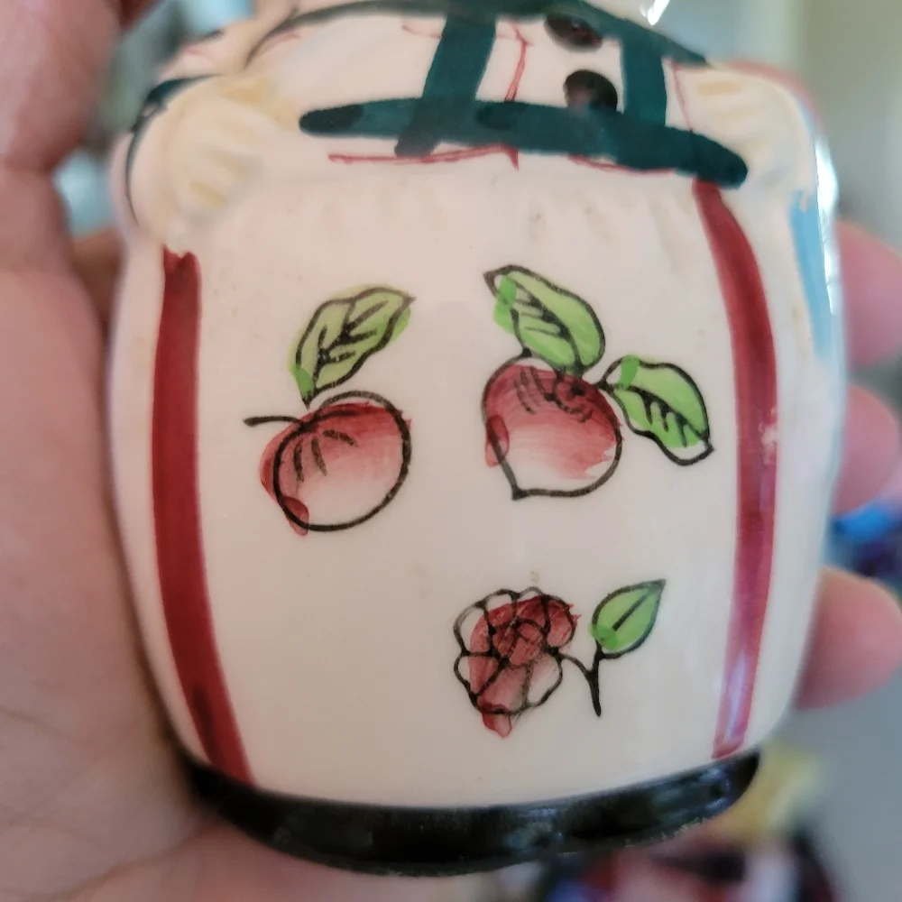 Vintage Kitschy Royal Sealy (?) Jolly Chef Salt or Pepper Shaker~Anthropomorphic